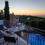 Villa Ektama