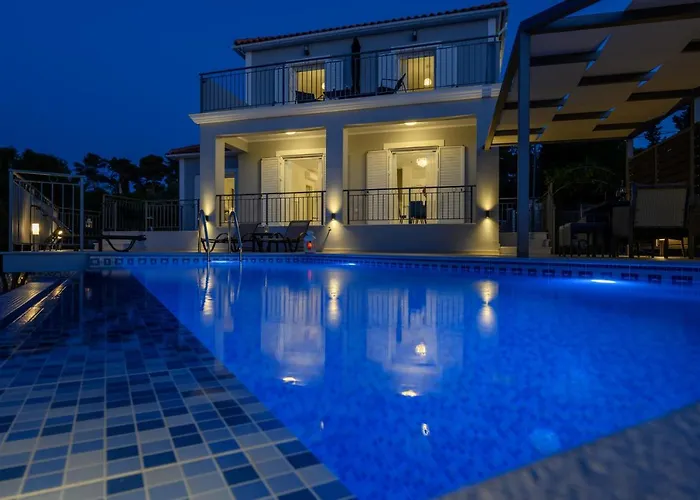 Ektama * フィスカルドン